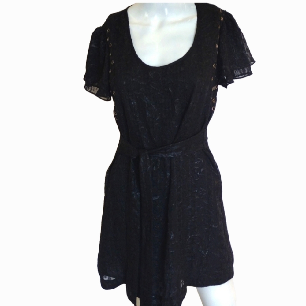 Closet‎ Romantic Woman Medium Lace Flare Black Dress Knee Length Ruffle Sleeve